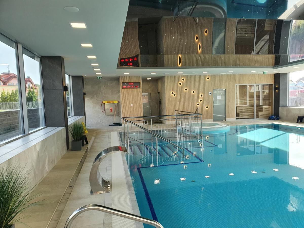Apartament Szafir W Budynku Basenowym Morska Klifowa เรวัล ภายนอก รูปภาพ