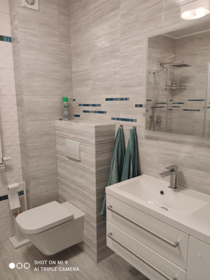 Apartament Szafir W Budynku Basenowym Morska Klifowa เรวัล ภายนอก รูปภาพ