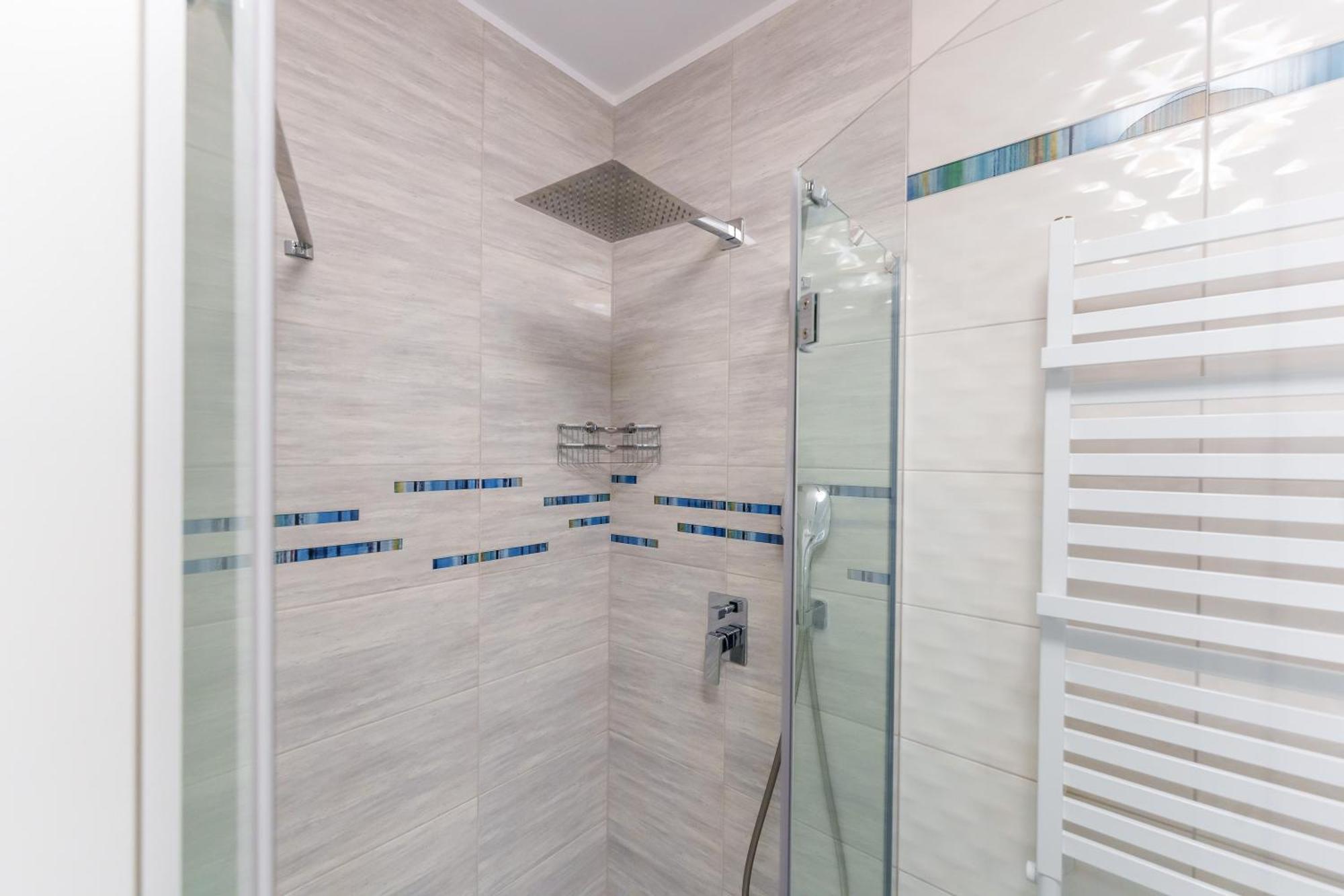Apartament Szafir W Budynku Basenowym Morska Klifowa เรวัล ภายนอก รูปภาพ